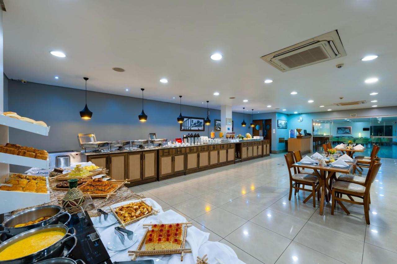 אפרטהוטל Bluee Tree Premium מנאוס מראה חיצוני תמונה